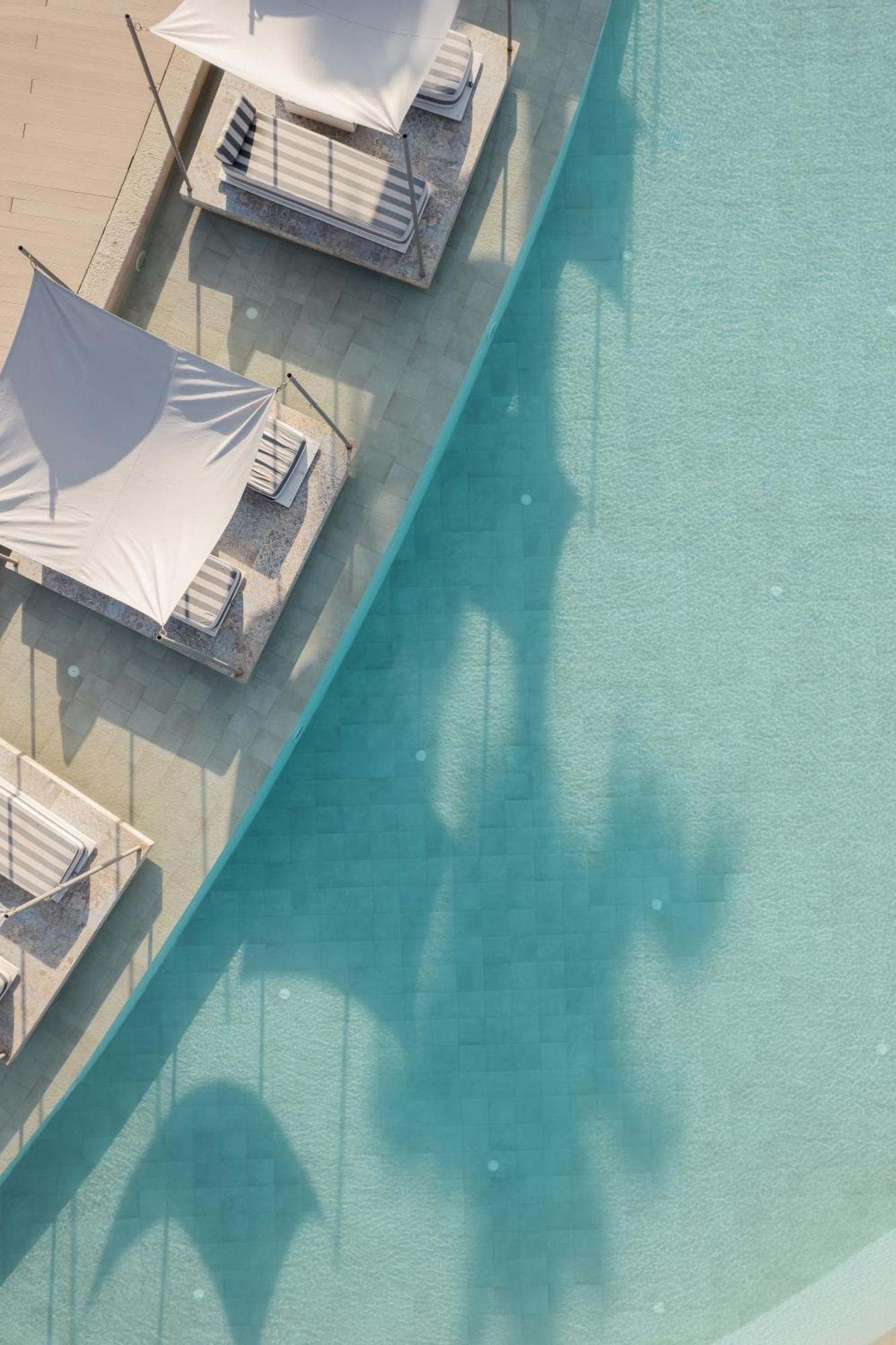 Ξενοδοχείο με διαμερίσματα Blue Carpet Luxury 3*